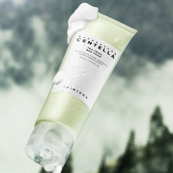 SKIN1004 Madagascar Centella Tea-Trica Bha Foam 125ml - Imagen 3