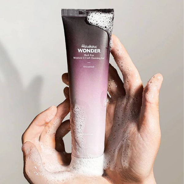 Haruharu Wonder Black Rice Moisture 5.5 Soft Cleansing Gel - Imagen 3
