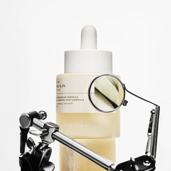 Skin1004 Madagascar Centella Retinol 0.2 Boosting Shot Ampoule 30ml - Imagen 3